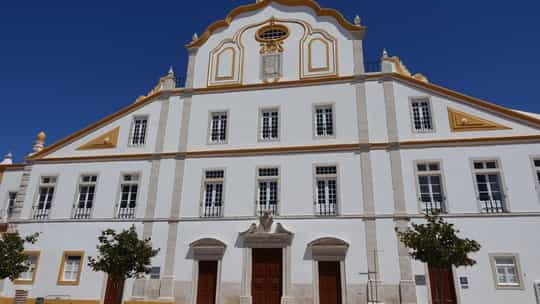 Crystal Cruises - 9 Days One-Way from Lisbon to Civitavecchia-Rome