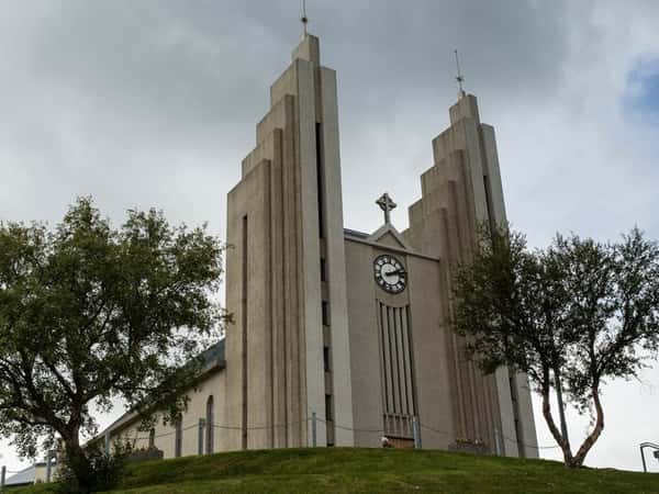 Akureyri Cruise Port: Shore Excursions & Expert Guide