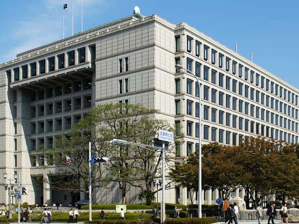Osaka Cruise Port Guide: Shore Excursions & Expert Tips