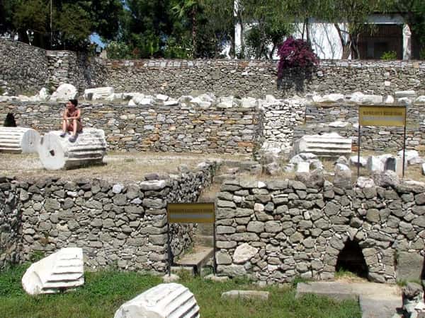 Bodrum Cruise Port Guide: Expert Shore Excursions & Tips