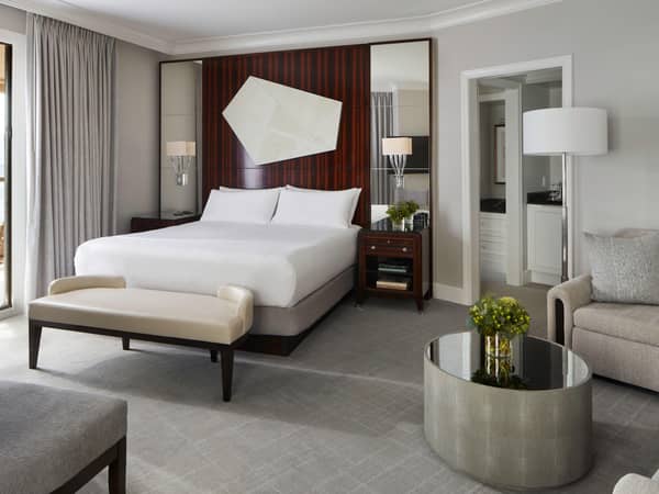 Waldorf Astoria Atlanta Buckhead, United States — Waldorf Astoria Atlanta Buckhead - Junior Suite Bedroom