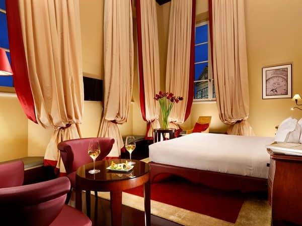 L'Orologio Firenze, Italy — L'Orologio Firenze - Deluxe Room with View