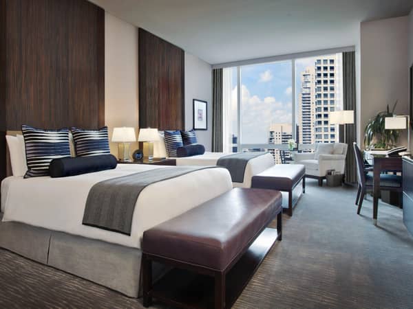 Trump International Hotel & Tower Chicago, United States — Trump International Hotel & Tower Chicago - Deluxe Queen Guest Room - City View