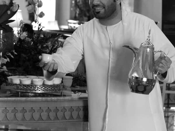 Shangri-La Qaryat Al Beri, Abu Dhabi, United Arab Emirates — Shangri-La Qaryat Al Beri, Abu Dhabi - Welcome Coffee Service