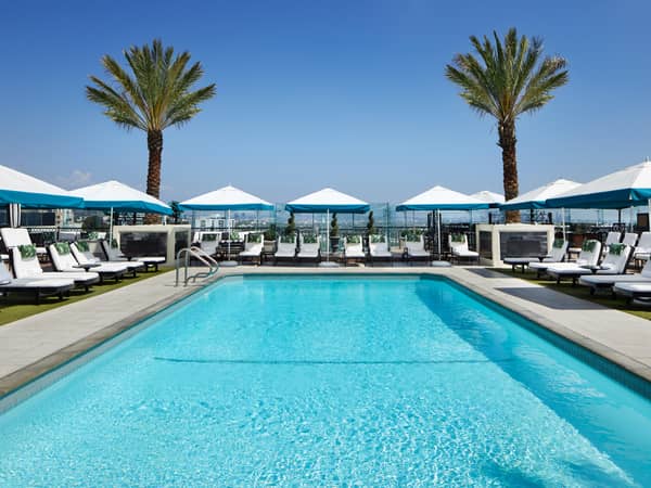 The London West Hollywood, United States — The London West Hollywood - Lonton West Hollywood_Rooftop Pool (1)