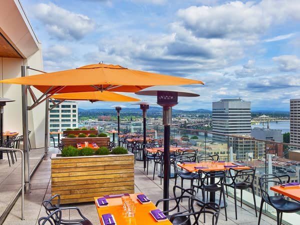 The Nines, a Luxury Collection Hotel, Portland, United States — The Nines, a Luxury Collection Hotel, Portland - Departure Restaurant Deck