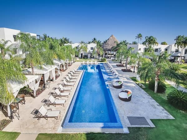 Las Terrazas Resort & Residences, Belize — Las Terrazas Resort & Residences