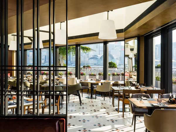 Regent Hong Kong, China — Regent Hong Kong - harbourside_