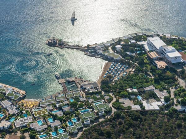 Elounda Beach Hotel & Villas, Greece — Elounda Beach Hotel & Villas