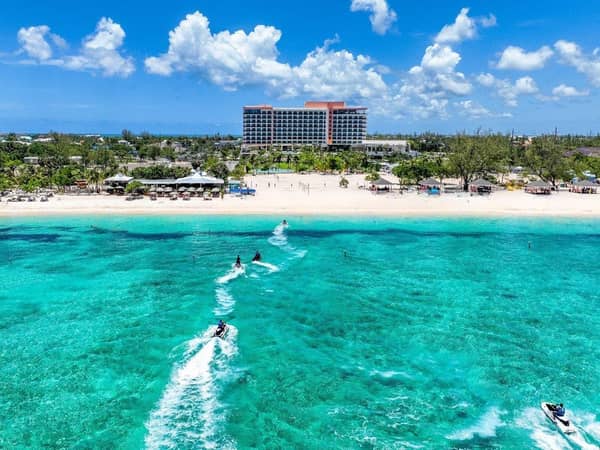 Hotel Indigo Grand Cayman, Cayman Islands — Hotel Indigo Grand Cayman