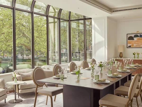 Jumeirah Carlton Tower, England — Jumeirah Carlton Tower