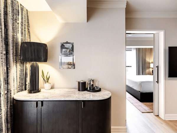 Hutton Hotel, United States — Hutton Hotel - Mini-Bar