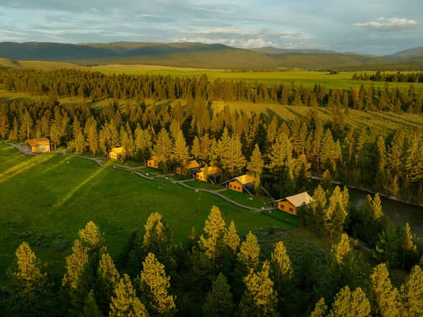 Paws Up Montana, United States — Paws Up Montana - North Bank Camp