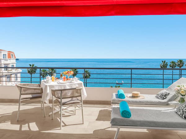 Hôtel Barrière Le Majestic Cannes, France — Hôtel Barrière Le Majestic Cannes