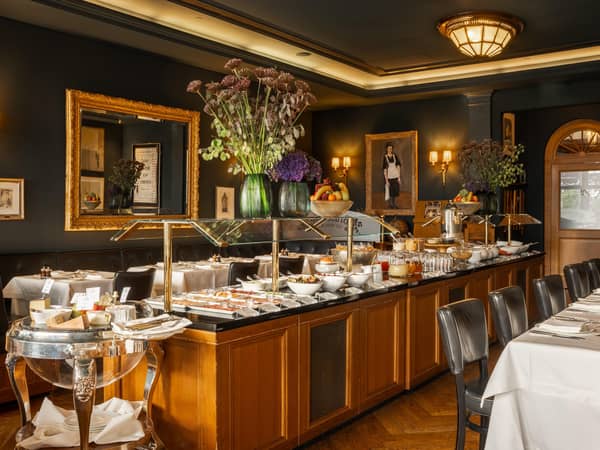 Grand Hotel Les Trois Rois, Switzerland — Grand Hotel Les Trois Rois