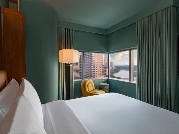 W Austin, United States — W Austin - Deluxe Suite Bedroom Lake View
