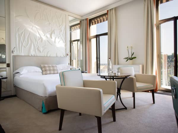 Hotel Royal Riviera, France — Hotel Royal Riviera - Deluxe Sea and Garden view room