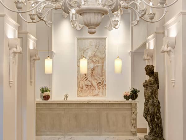 Hotel Savoy, a Rocco Forte hotel, Italy — Hotel Savoy, a Rocco Forte hotel - Reception