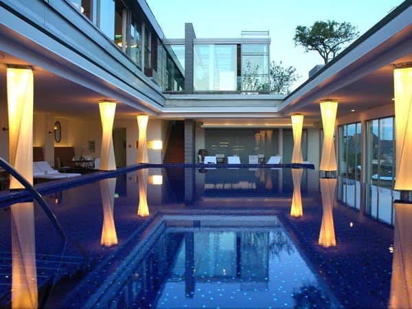 Hotel Bayerischer Hof, Germany — Hotel Bayerischer Hof - Blue Spa Pool