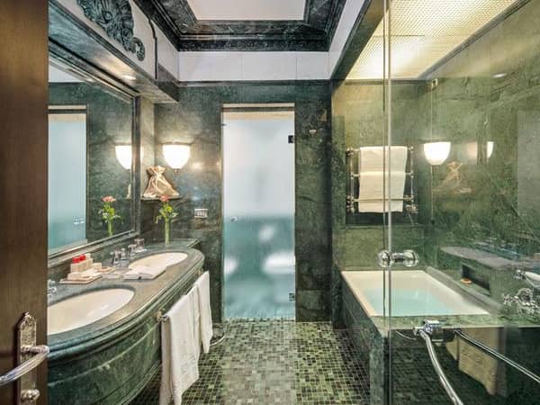 Hassler Roma, Italy — Hassler Roma - Grand Deluxe Double room bathroom