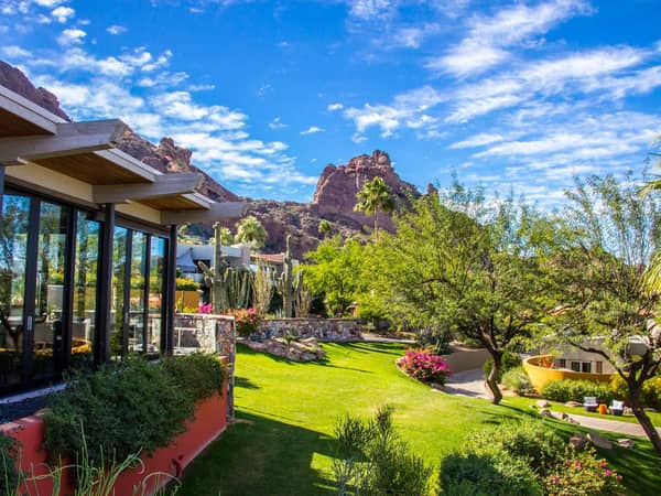 Sanctuary Camelback Mountain Resort and Spa, United States — Sanctuary Camelback Mountain Resort and Spa - Sunset Lawn
