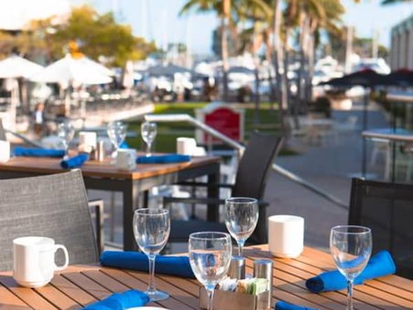 Manchester Grand Hyatt San Diego, United States — Manchester Grand Hyatt San Diego - Seaview Patio