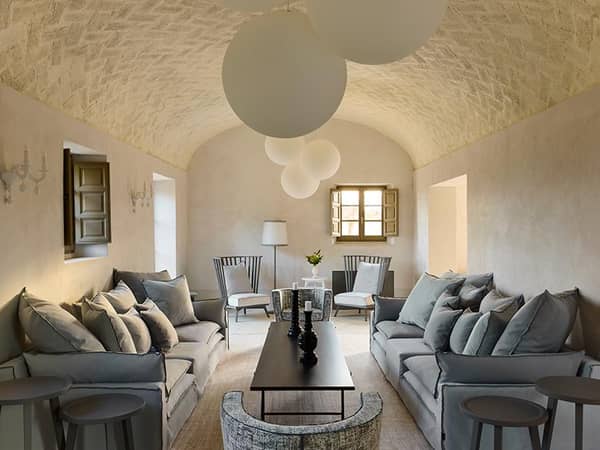 COMO Castello Del Nero, Italy — COMO Castello Del Nero - Villa San Luigi Colonica Living Room