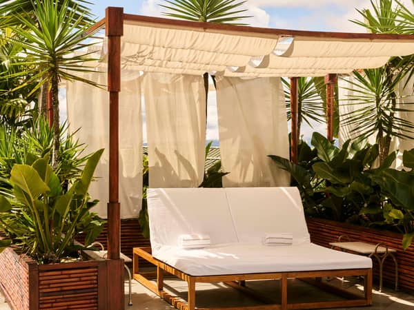 Hacienda AltaGracia, Auberge Collection, Costa Rica — Hacienda AltaGracia, Auberge Collection - Poolside
