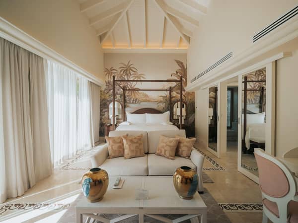 Eden Roc Cap Cana, Dominican Republic — Eden Roc Cap Cana - Luxury Pool Junior Suite