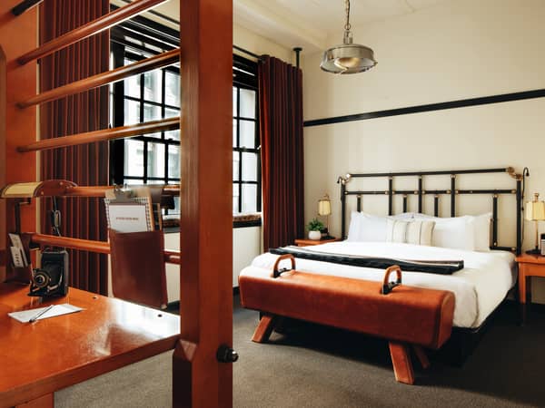 Chicago Athletic Association, United States — Chicago Athletic Association - Junior Suite