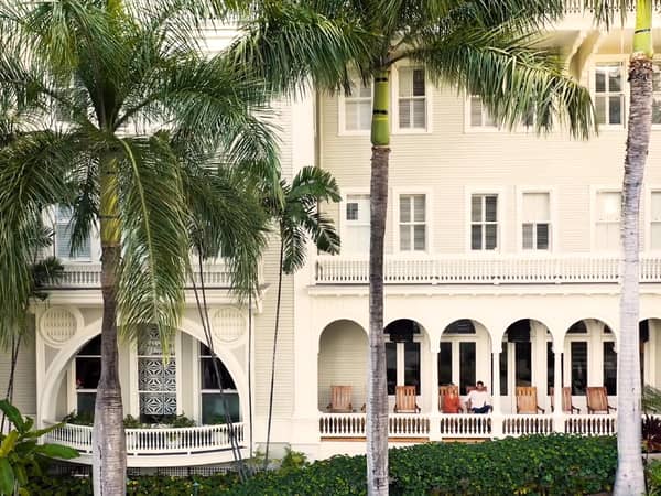 Moana Surfrider, a Westin Resort & Spa, Waikiki Beach, United States — Moana Surfrider, a Westin Resort & Spa, Waikiki Beach - Historic Veranda