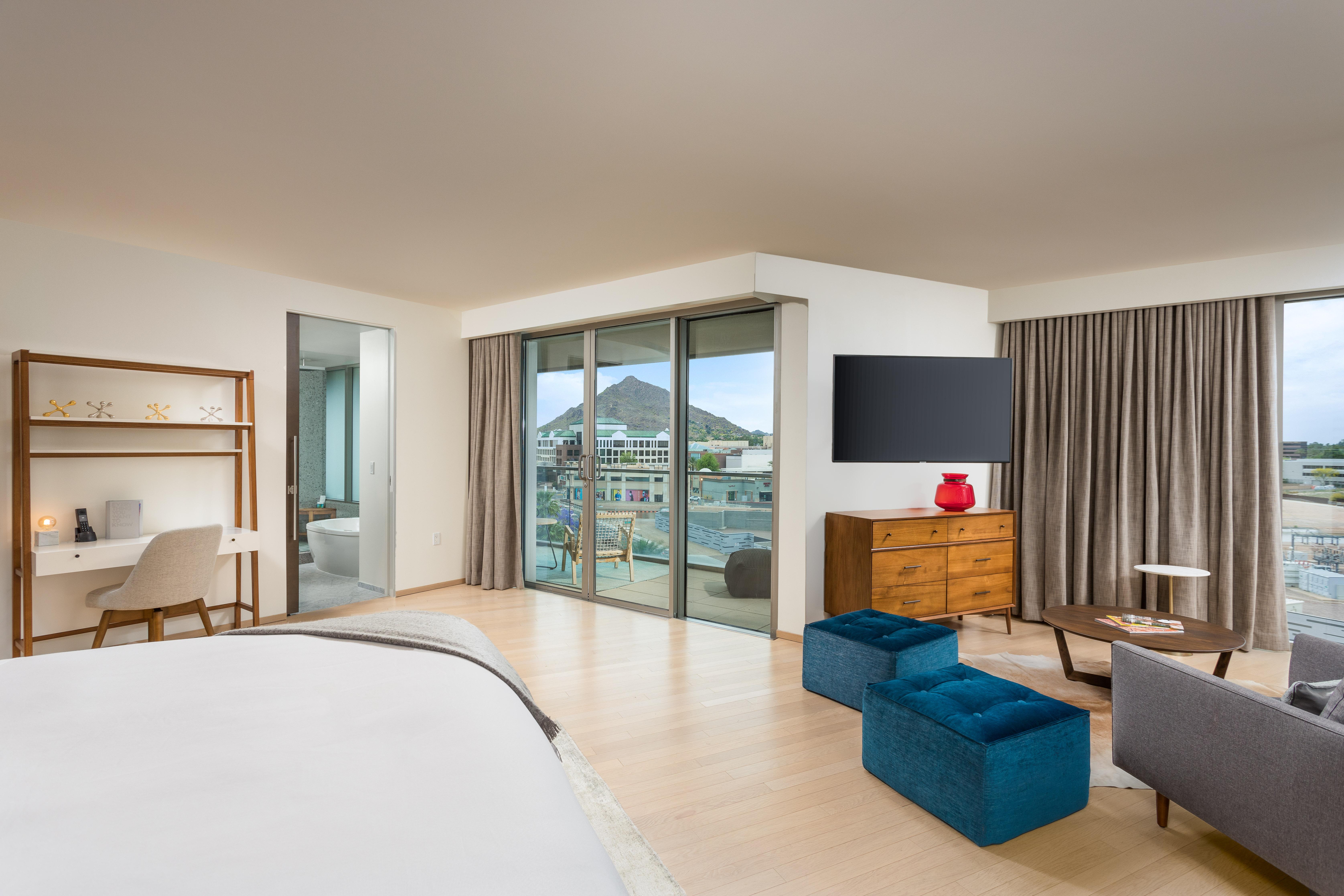 Penthouse Suite