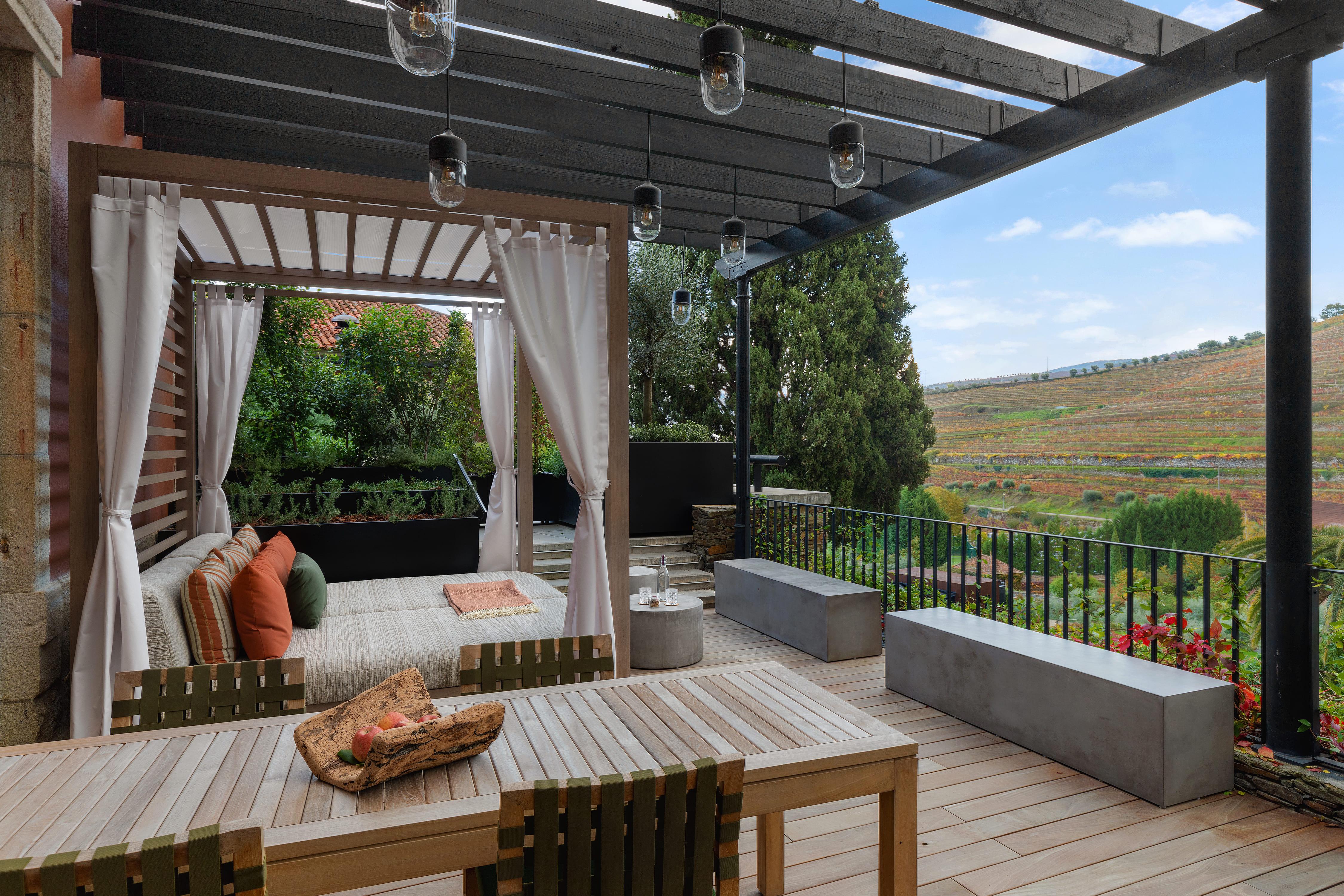 Vineyard Junior Suite with Terrace