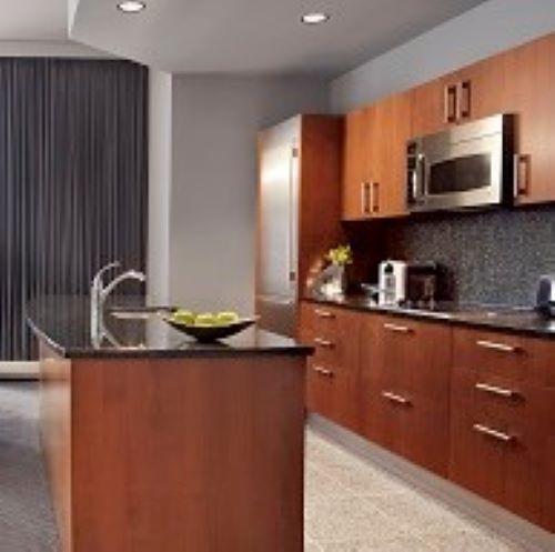Executive King (Lake View)