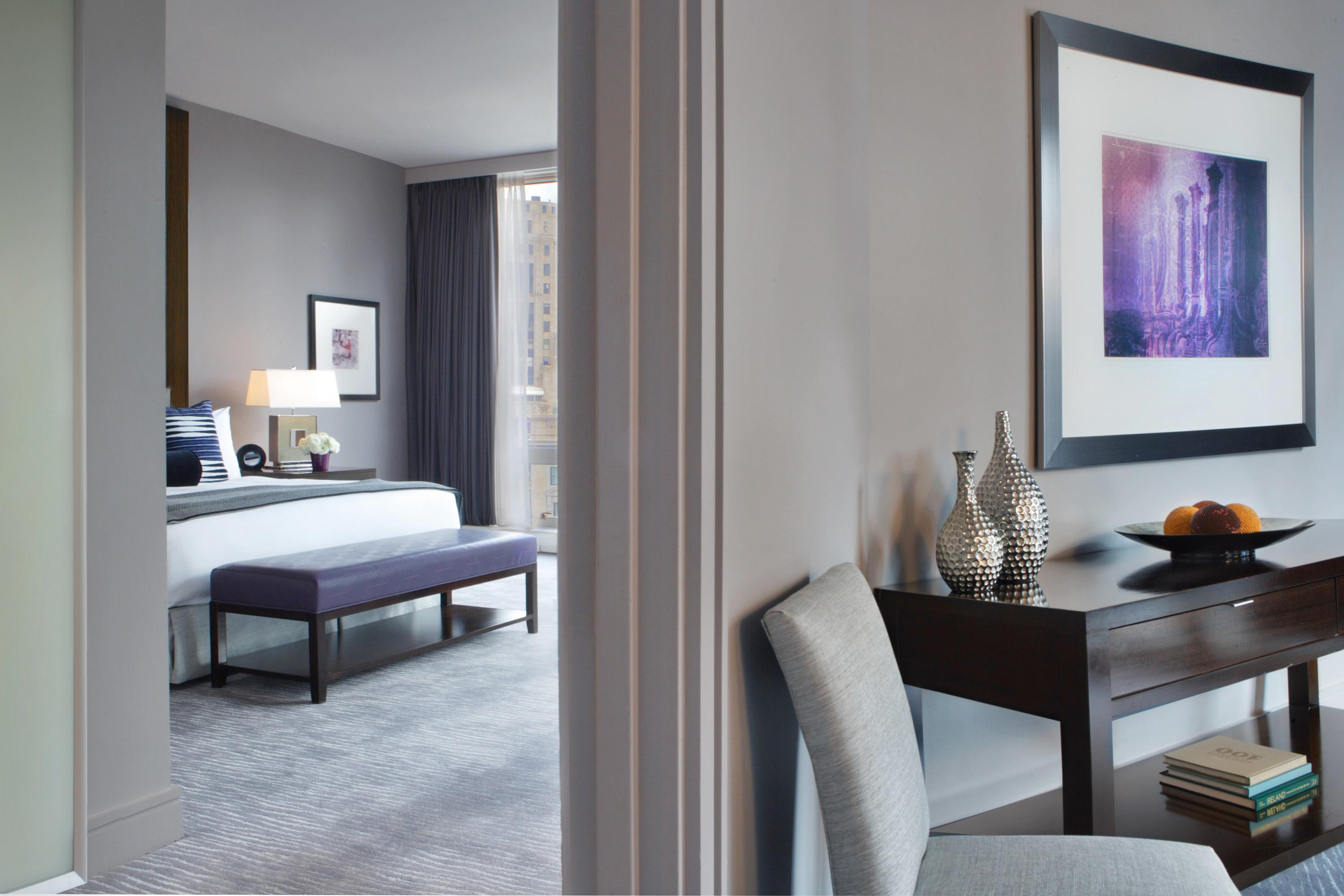 Grand Deluxe King Suite (River View)