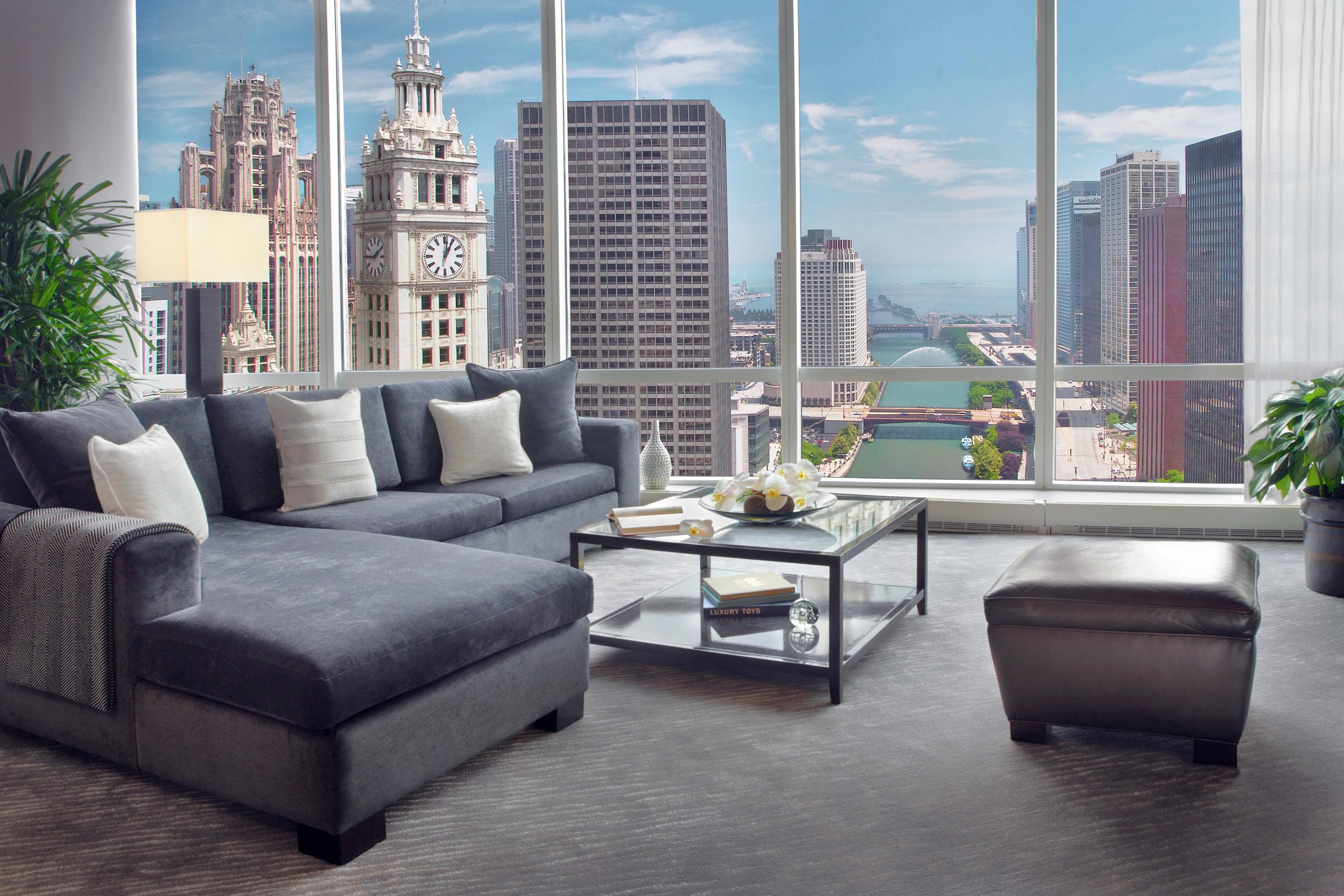 Grand Deluxe 2 Bedroom King Suite (Lake View)