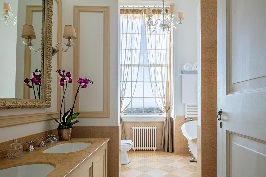 Signature Suite