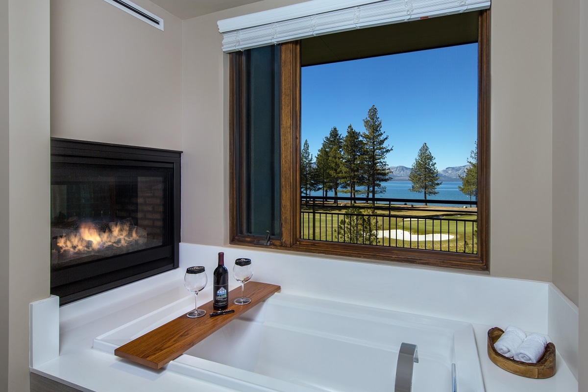 Tahoe Premier King Lake View