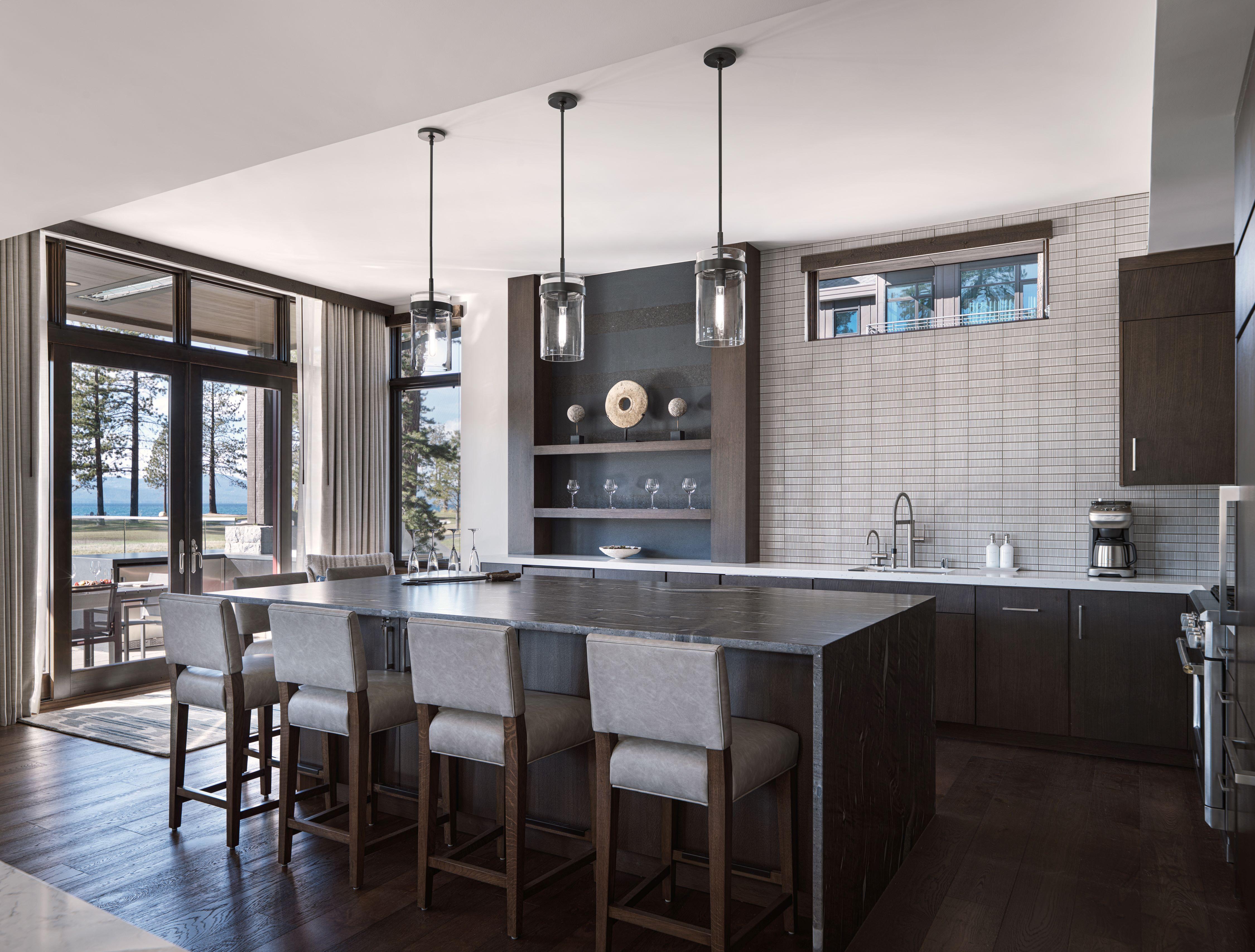 5+ Bedroom Villa Suite - Lakeview