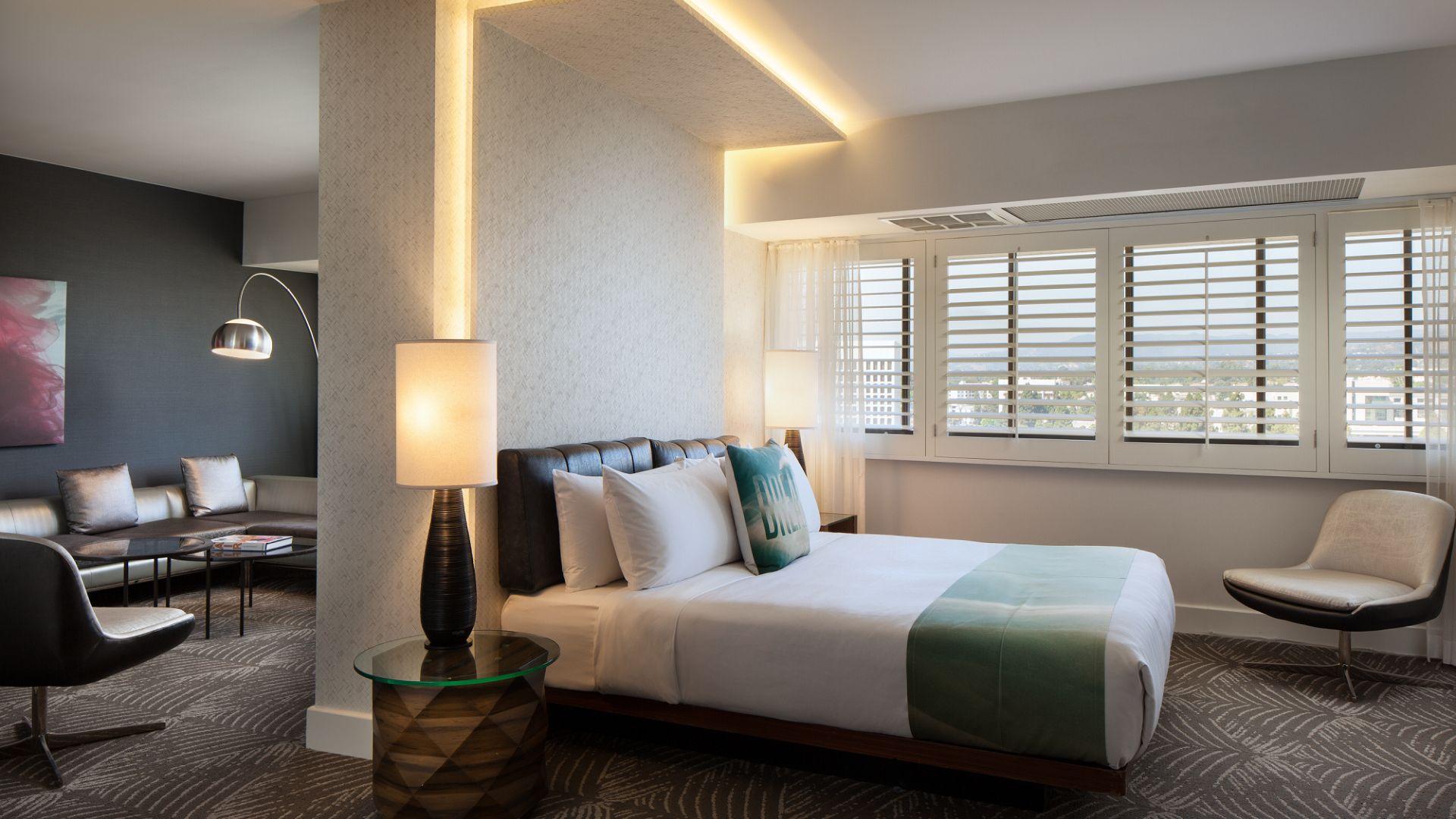 Wow Suite