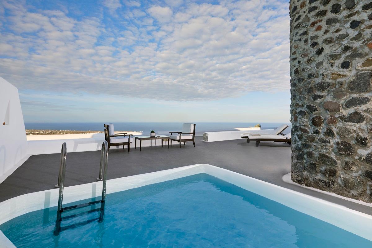 Dea Suite with private heated pool & panoramic island view