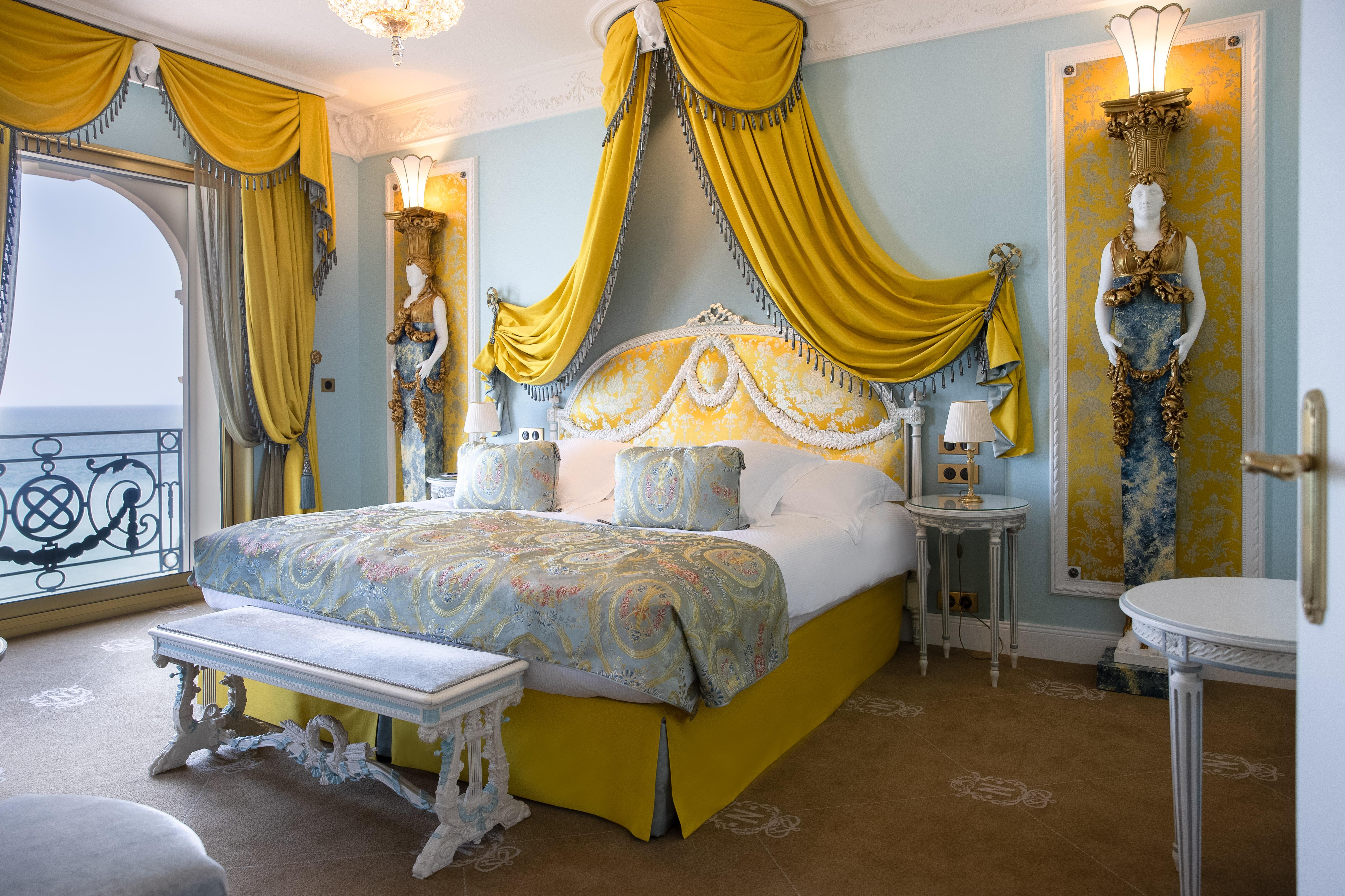 Two-bedroom Signature Suite