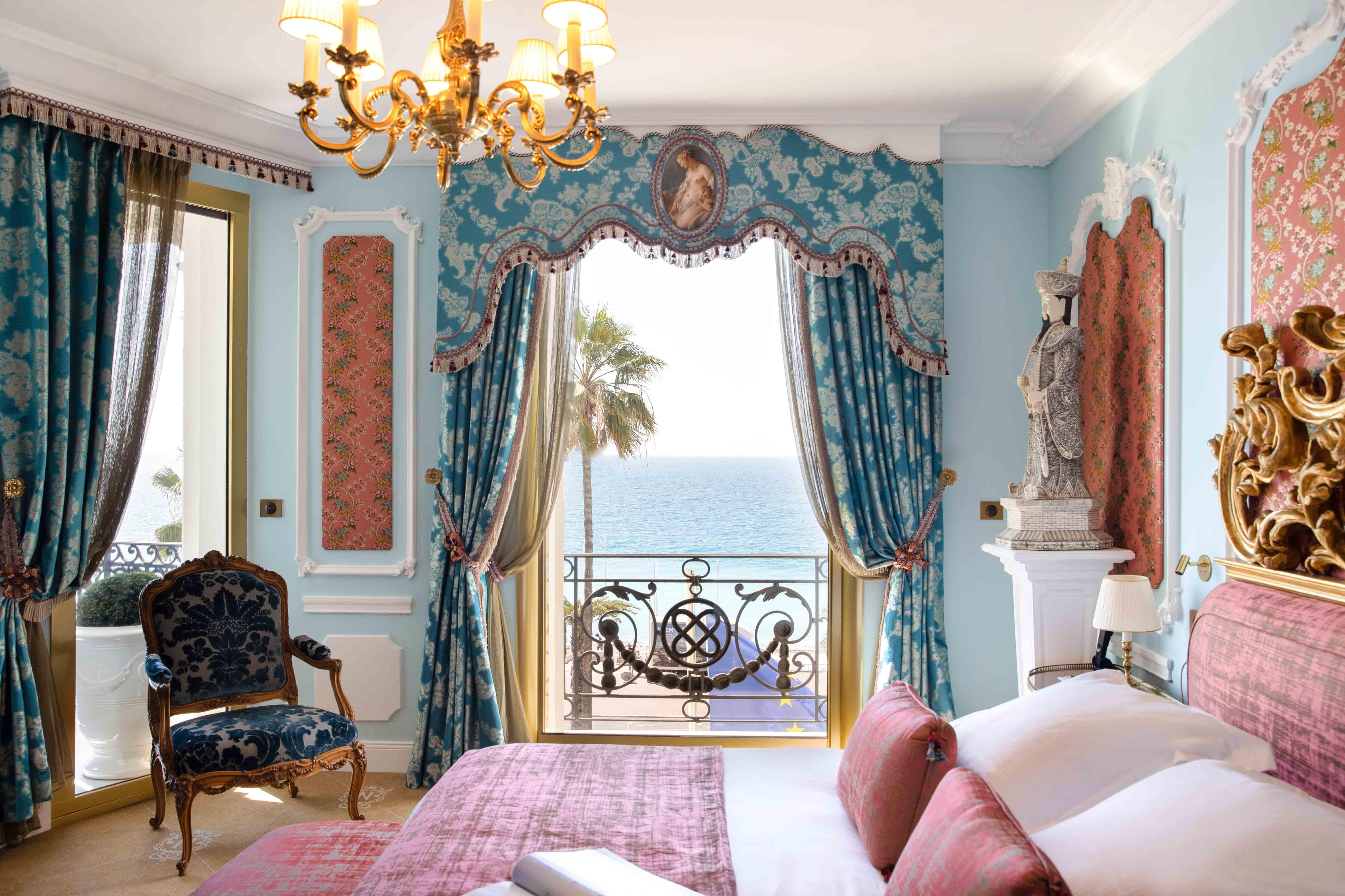 One-bedroom Signature Suite