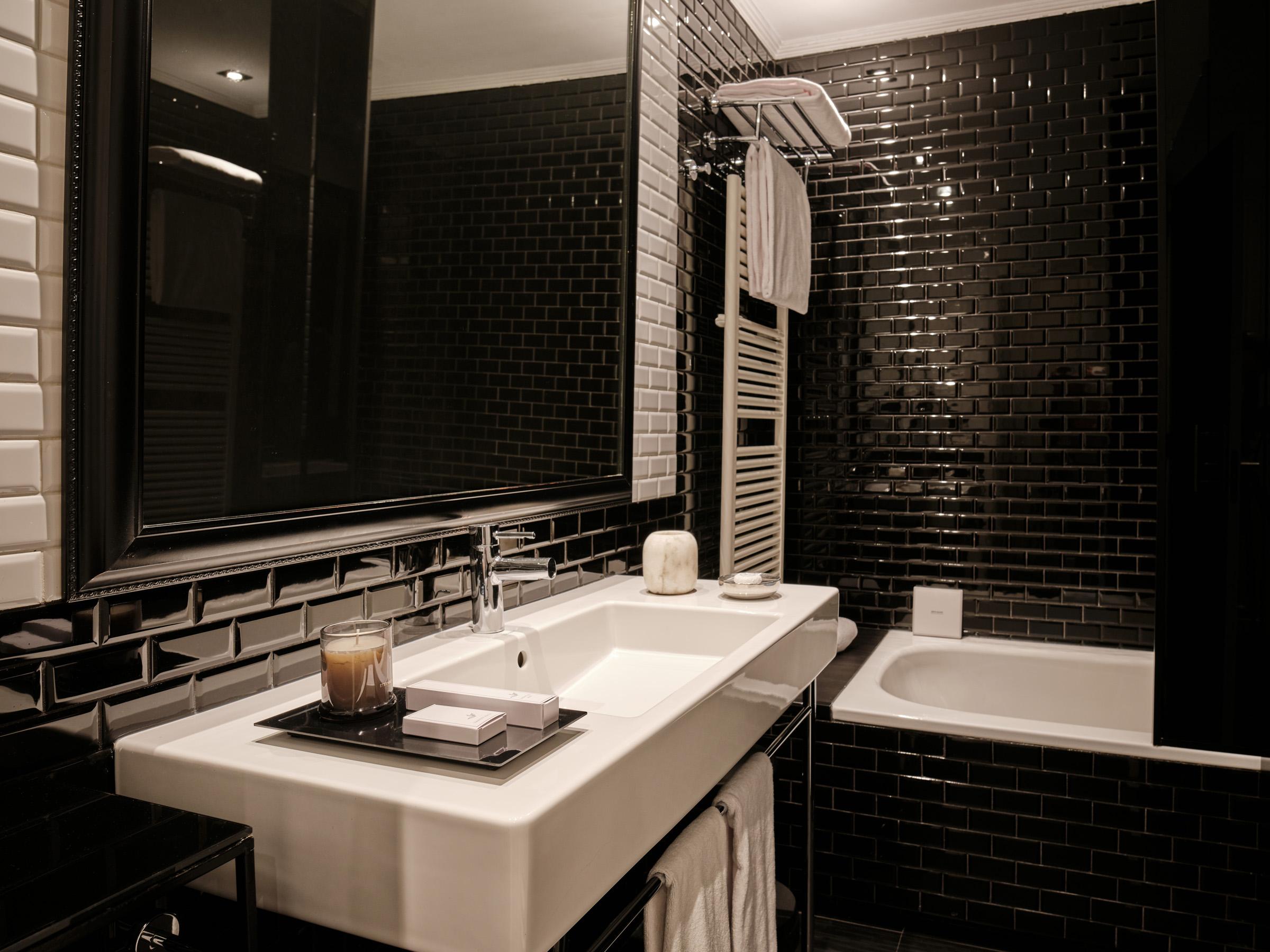 Classic Rooms