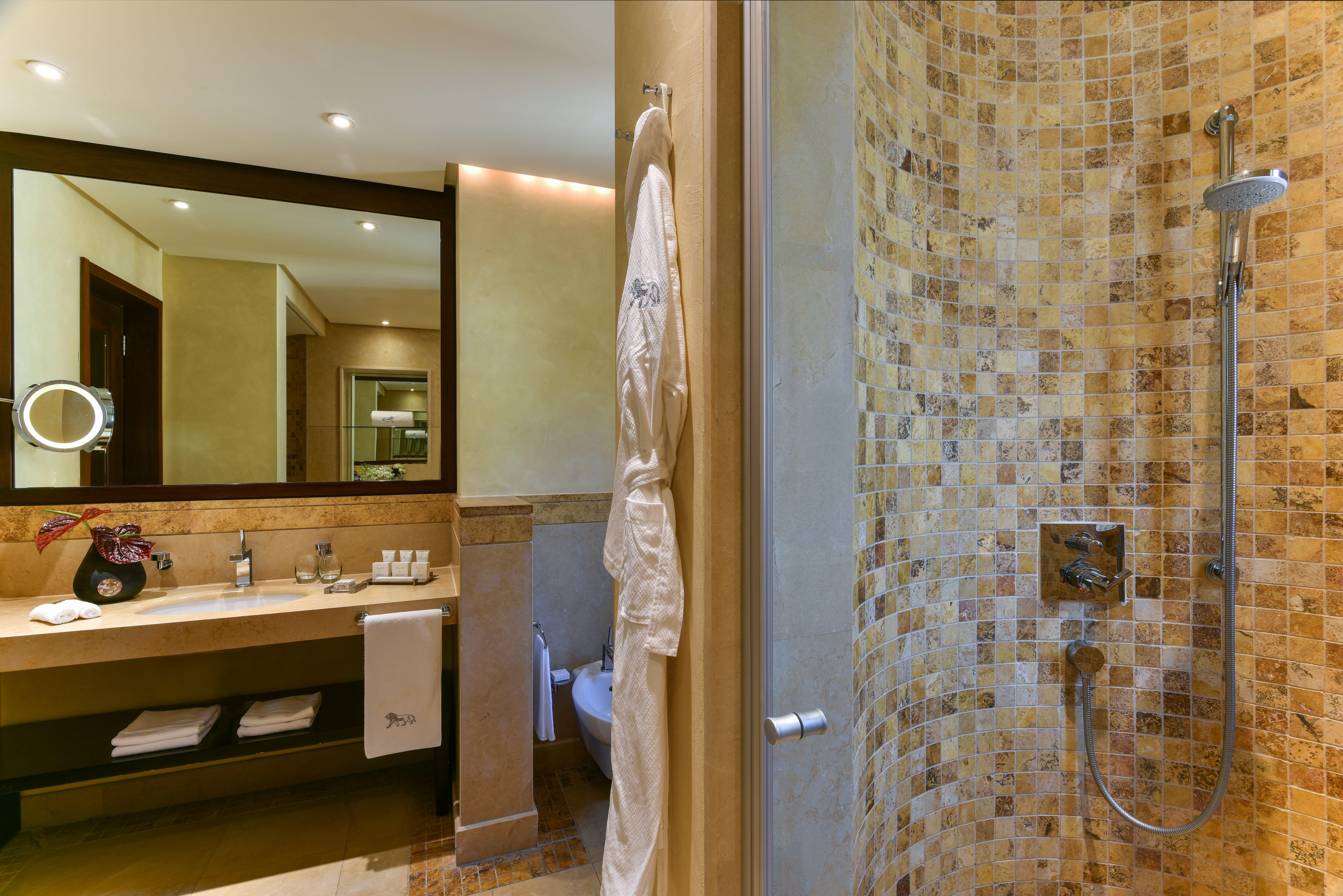 Ishtar Deluxe Room