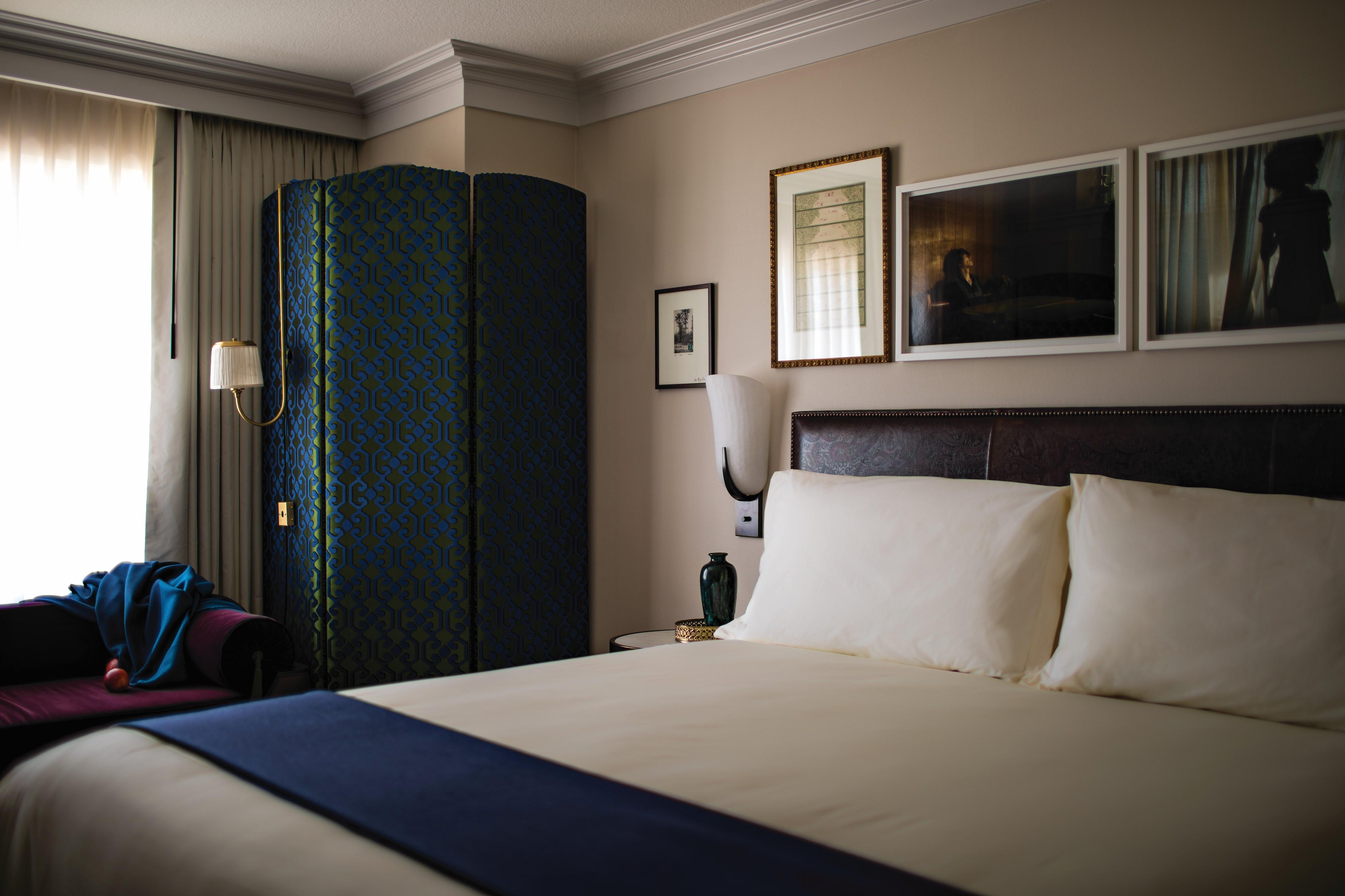 The Parlor Suite