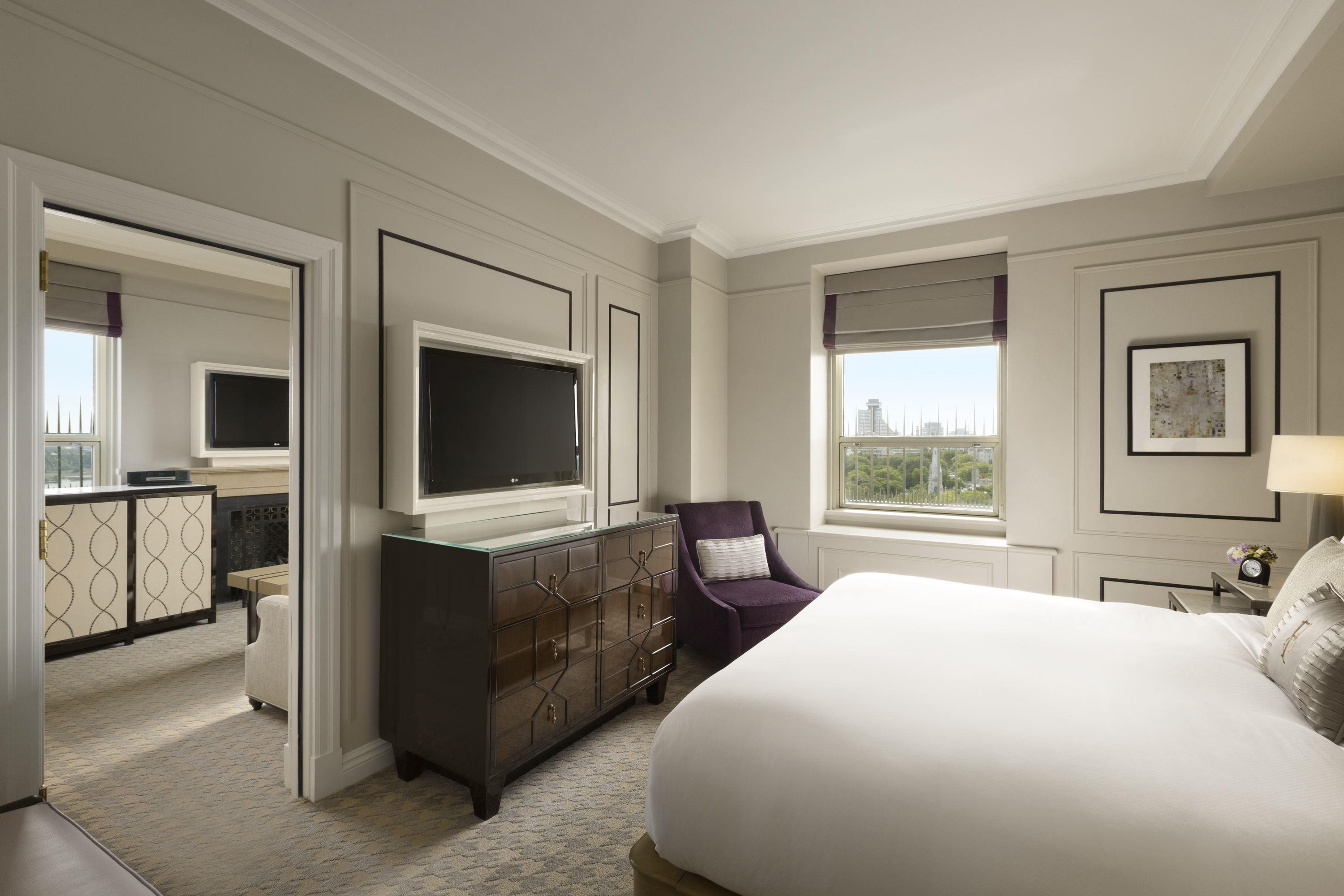 Fairmont Gold Junior Suite
