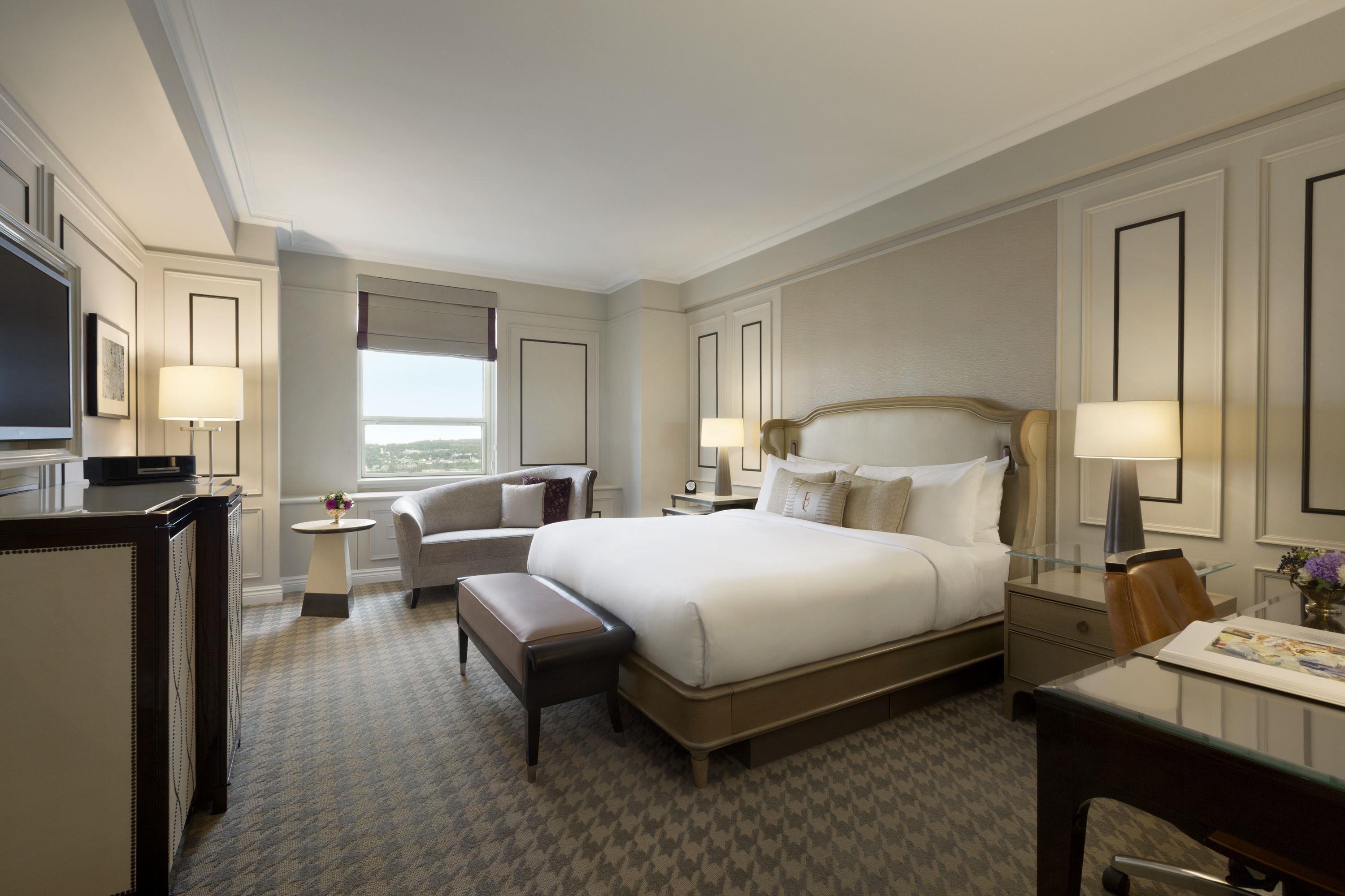 Fairmont Gold River View Rooms