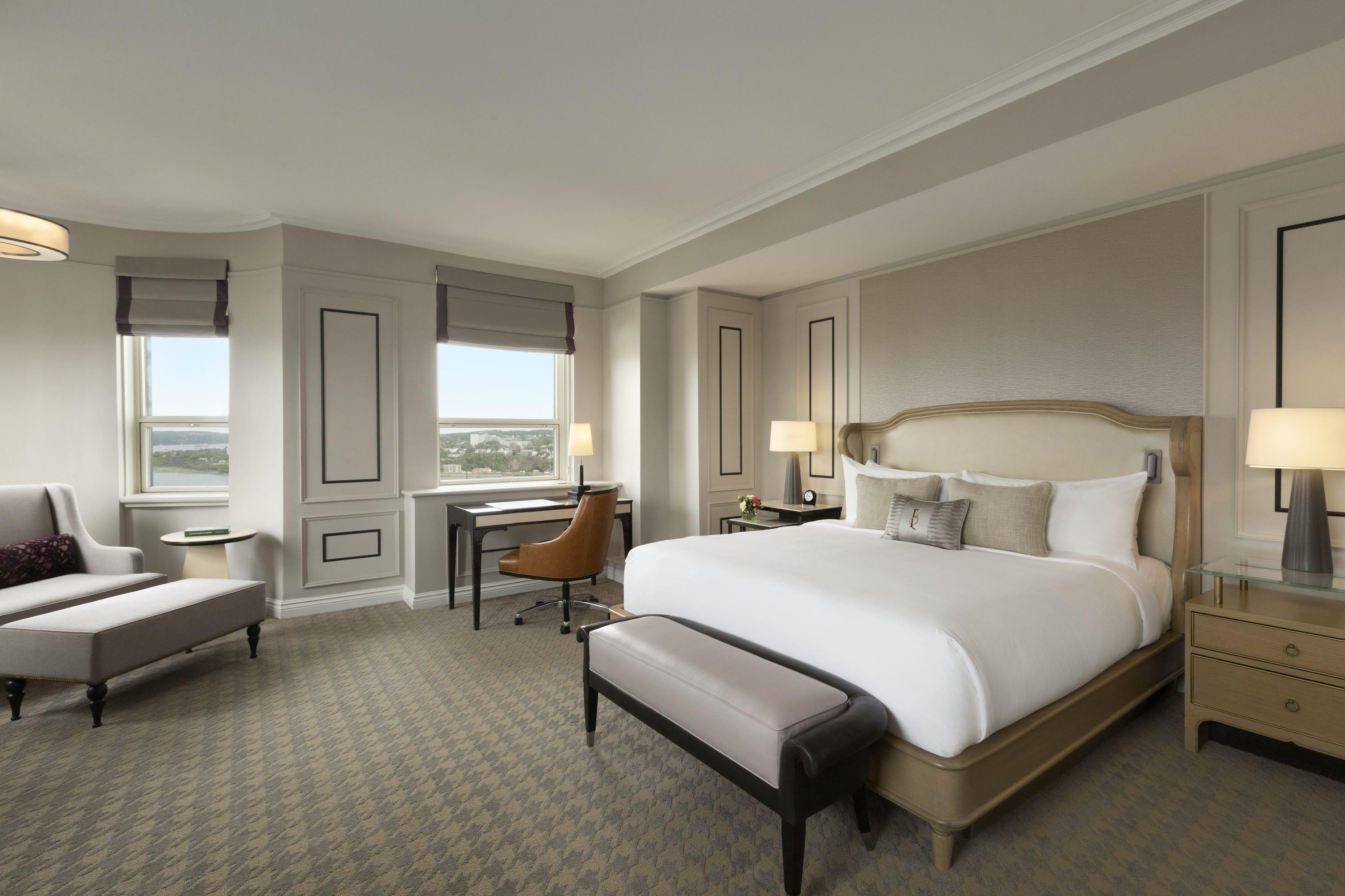 Fairmont Gold Signature Rooms