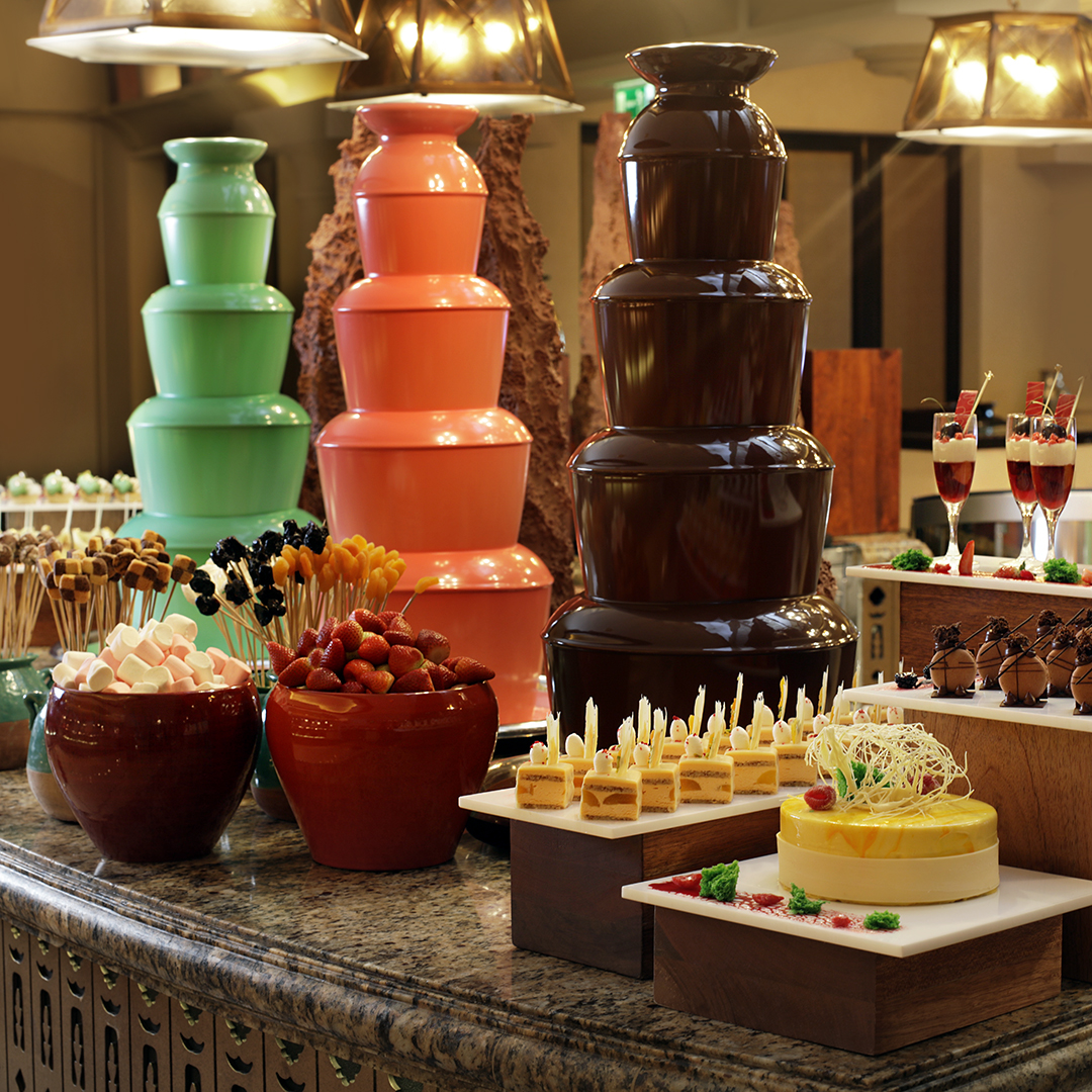 Shangri-La Qaryat Al Beri, Abu Dhabi, United Arab Emirates — Shangri-La Qaryat Al Beri, Abu Dhabi - Sofra Chocolate Fountains